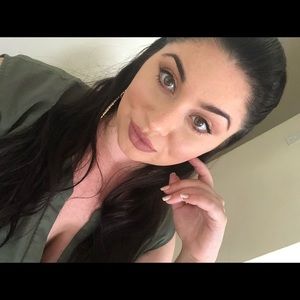 Meet your Posher, Reilly